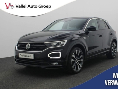 Volkswagen T-Roc 1.5 TSI 150PK DSG Sport Business R | Stuur-/stoelverwarming | ACC | Camera | Navi