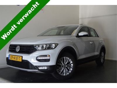 Volkswagen T-Roc 1.5 TSI Style , TREKHAAK , A UITRIJ CAM , PDC V+A , NAVI , AIRCO , CR CONTR ,