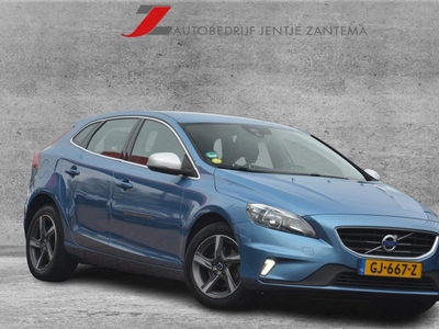 Volvo V40 2.0 D2 R-Design Business | Navigatie | Cruise-control | PDC | Clima | NL auto!! |