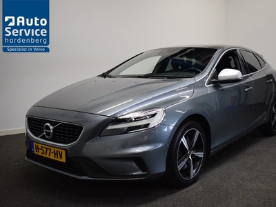 Volvo V40 T3 153pk AUT6 76200 KM Polar+ Sport R-Design Pano/ Standkachel/ Camera/ Stoelverw.