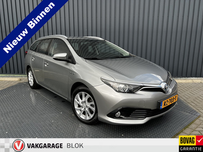 Toyota Auris 1.8 Hybrid Dynamic | Navi | Camera | Prijs Rijklaar!!