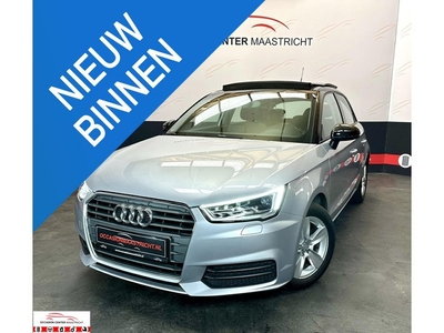 Audi A1 Sportback 1.0 TFSI Sportback Matrix BOSE Panorama