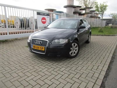 Audi A3 Sportback 1.6 FSI Ambiente (bj 2007)