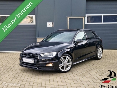 Audi A3 Sportback 1.8 TFSI Quattro S-Line / PANO / CAMERA /