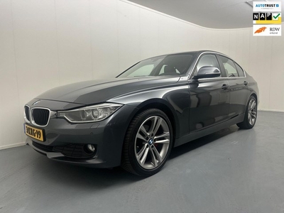 BMW 3-serie 320i EfficientDynamics Edition Executive #