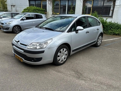 Citroen C4 1.6-16V Ligne Prestige / Inruilkoopje/ Trekhaak