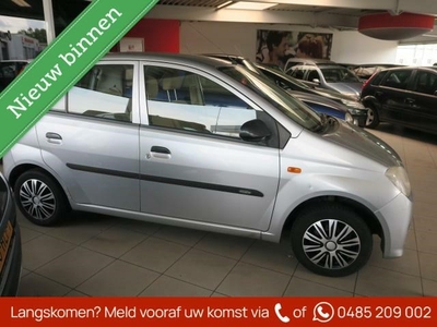 Daihatsu Cuore 1.0-12V Azure, automaat, 5 deurs