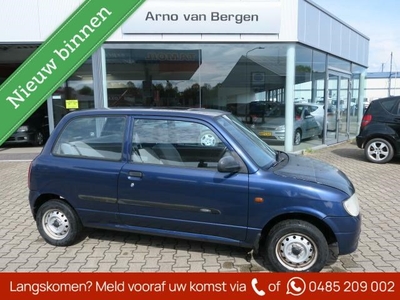 Daihatsu Cuore 1.0-12V STi