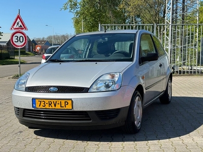 Ford Fiesta 1.3 Style NIEUWE APK