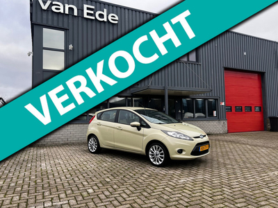 Ford Fiesta 1.4 Comfort 5drs Airco LM velgen Zeer Mooi!