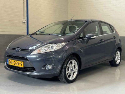 Ford Fiesta 1.4 Titanium Automaat