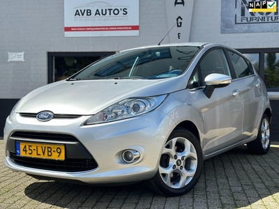 Ford Fiesta 1.6 Titanium Airco LM Velgen