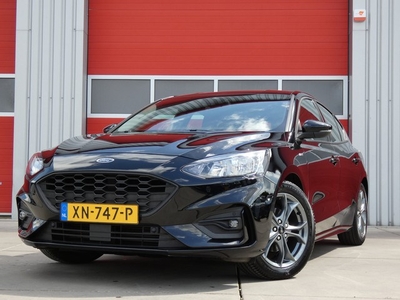 Ford Focus 1.0 EcoBoost ST Line Business/ lage km/ zeer