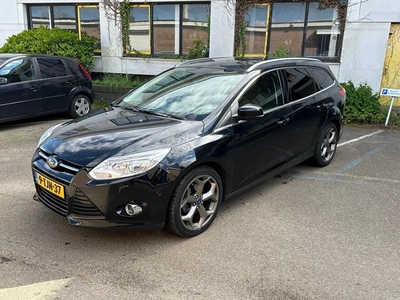 Ford Focus Wagon 1.0 EcoBoost Edition Plus / Volledig