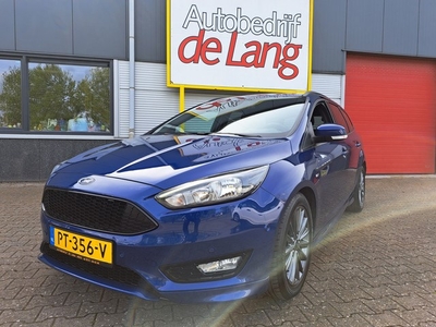 Ford Focus Wagon 1.0 ST-Line nieuwstaat trekhaak clima pdc