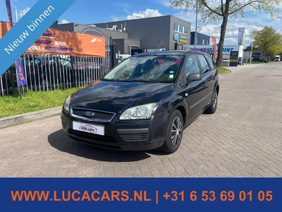 Ford Focus Wagon 1.6-16V Champion NIEUWE APK! TREKHAAK