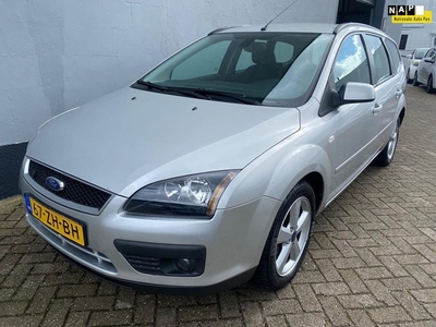 Ford Focus Wagon 1.8-16V Ambiente - Trekhaak