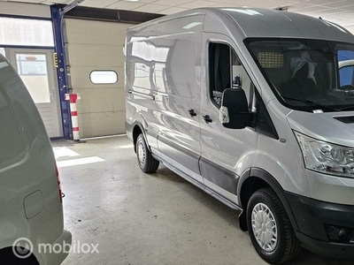 Ford Transit 310 2.2 TDCI L3H2 Ambiente