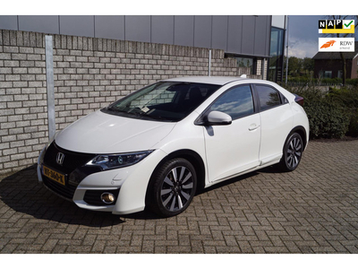 Honda Civic 1.8 Elegance Automaat Navi Camera Xenon Clima Stoelverw Cruis 2x PDC LMV Trekhaak ENZ NL Auto.