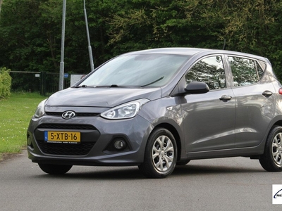 Hyundai I10 1.0i i-Drive / Stuurbekrachtiging / Cruise control / Centrale deurvergrendeling