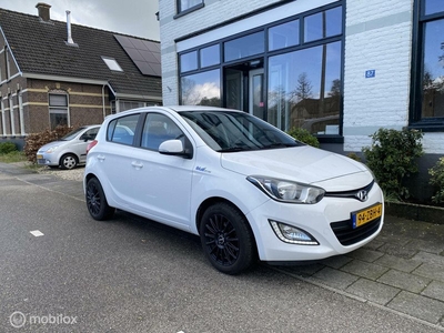 Hyundai i20 1.2i i-Motion Airco trekhaak