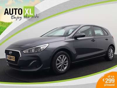 Hyundai i30 1.0 T-GDI 120 PK Comfort Camera Carplay Navi Park. Sens LED