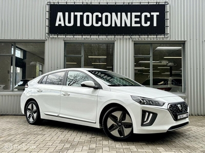 Hyundai IONIQ 1.6 GDi. NAVI, AUTOMAAT, CAMERA, CRUISE, STOELVERWARMING.