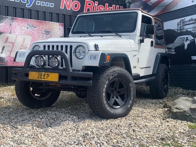 Jeep Wrangler -THE WHITE USA EDITION- 4.0i