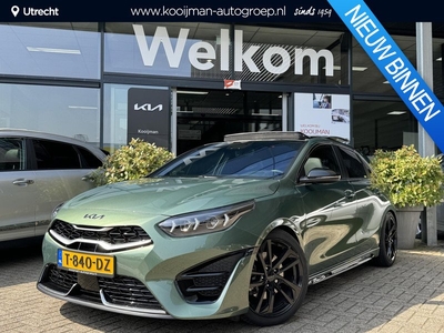 Kia Ceed 1.5 T-GDi GT-Line Dikste Ceed van NL! Uniek! 18inch,zwarte velgen, logo's....