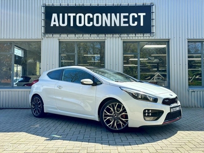 Kia cee'd 1.6 T- GT PANODAK, NAVI, CAMERA, 204 PK, CRUISE