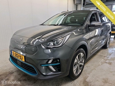 Kia e-Niro DynamicPlusLine 64 kWh Schuifdak Navi 3 Fase Subsidie