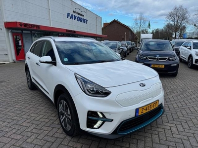 Kia e-Niro DYNAMIQLINE/64KWH/SUBSIDIE20900/HLEER/ACARPLAY/3JAAR FABRIEKSGARANTIE