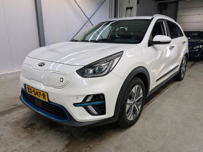 Kia e-Niro EXECUTIVELINE 64KWH/ACARPLAY/XENON/LEER/NAVI/FABRIEKSGARANTIE