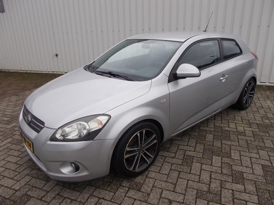 Kia pro_cee'd 1.6 X-ecutive ( LPG G3 Gasonderbouw )