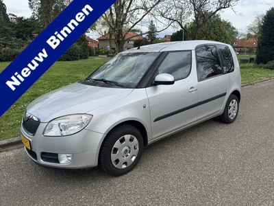 Škoda Roomster 1.4-16V Comfort Leer, Navi, Clima, Trekhaak