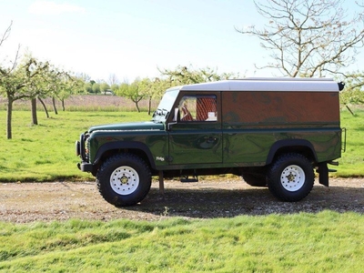 Veiling: Land Rover Defender 110 TD5 Diesel 123pk 2000 (Marge)