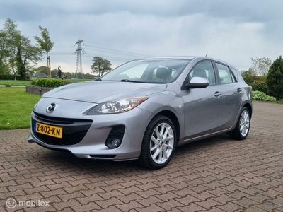 Mazda 3 1.6 Navigator/AIRCO/STOELVERW./NAVIGATIE/RIJKLAAR