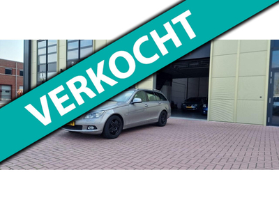 Mercedes-Benz C-klasse Estate 220 CDI / XENON / STOELVERWARMING / PARKEERSENSOREN / TREKHAAK