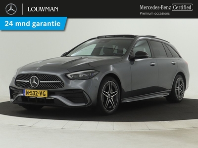 Mercedes-Benz C-Klasse Estate 300 e AMG Line | Panoramadakk elect. | 5 Spaaks lichtmetalen velgen | Navigatie MBUX | Elect. bedienbare voorstoelen met memory | Alarm klasse 3 | Inclusief 24 maanden Mercedes-Benz Certified garantie voor Europa.