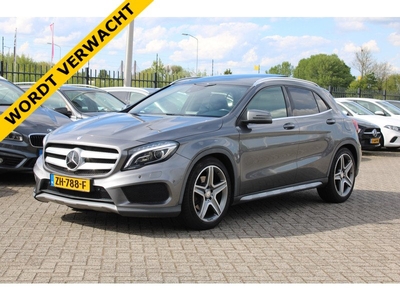 Mercedes-Benz GLA 250 4-Matic AMG-LINE PANORAMADAK DISTRONIC MEMORY TREKHAAK 19''