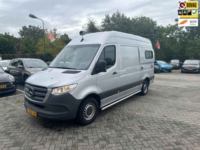 Mercedes-Benz Sprinter Automaat , leaf camperbus zelfvoorzienend met zonnepanelen