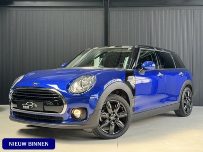 MINI Clubman 1.5 Cooper Business 136PK | Stoelverwarming | Dealer onderhouden | 17'' LMV