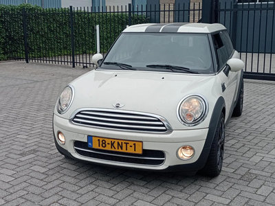 Mini Clubman 1.6 Cooper D Business Line Bj 2010