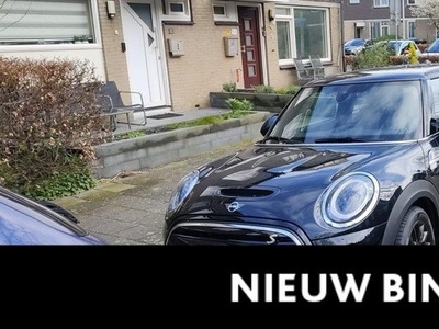 Mini Mini Electric Camden Edition 33 kWh | Navigatie | Climate control | Parkeersensoren