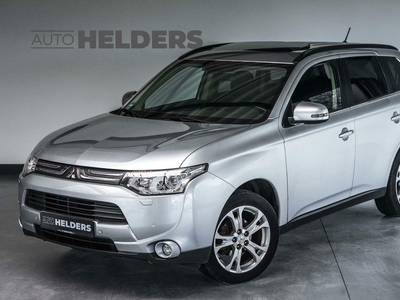 Mitsubishi Outlander 2.0 Intense+ Leder Dakraam Carplay Trek