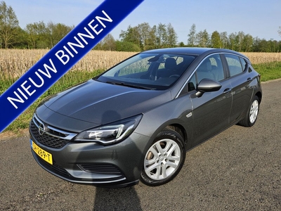 Opel Astra 1.0 Business+