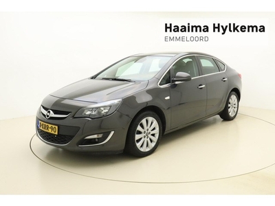 Opel Astra 1.4 Turbo 140 pk Cosmo Navigatie Climat