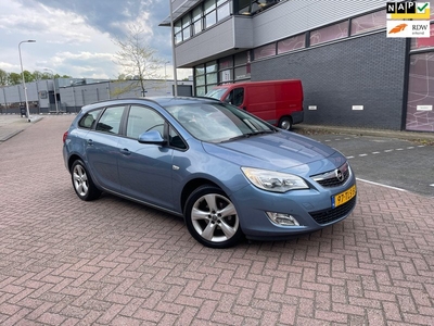 Opel Astra Sports Tourer 1.4 Turbo Edition 6 BAK Navigatie Volledig onderhouden