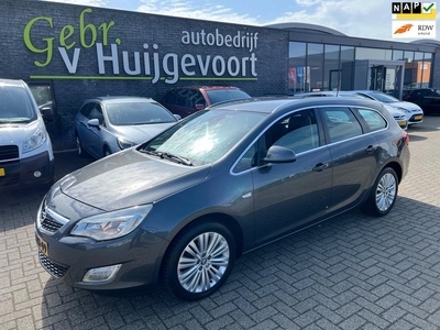 Opel ASTRA SPORTS TOURER 1.6 sport tourer