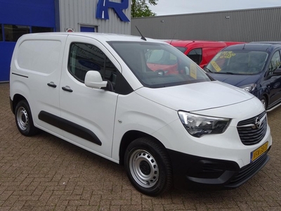 Opel Combo 1.5D L1H1 Edition 102 PK AIRCO NAVI CRUISE